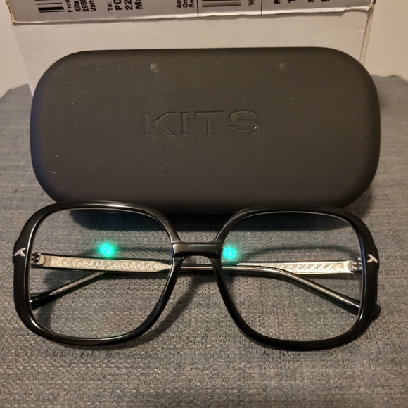 Brand new black frame glasses - Picture 2 of 5